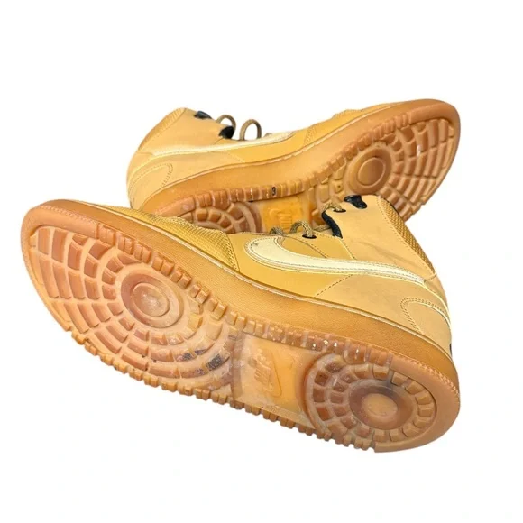 Nike Son Of Force Winter Men’s Mid Top Sneakers in Wheat 
Size 9.5 - Picture 5 of 6